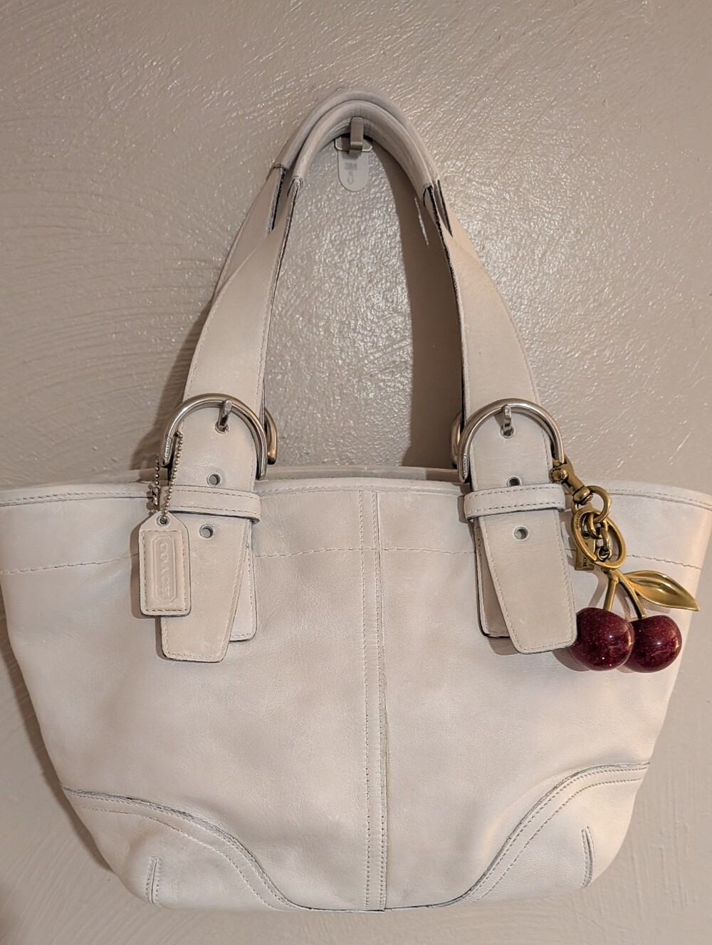 Vintage Coach Soho White Leather Buckle Tote Bag 9544 + Cherry Charm